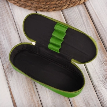 Skórzane etui na okulary piórnik zielony vintage Paolo Peruzzi T-82-GR