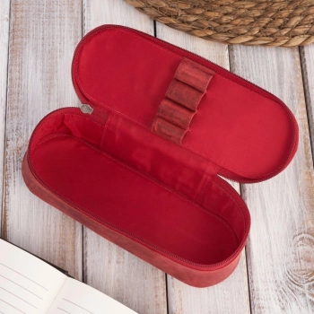 Skórzane etui na okulary piórnik czerwony vintage Paolo Peruzzi T-82-HR
