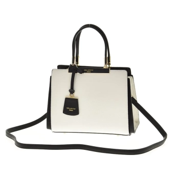 Torebka Gallantry – Elegancja w Kolorach Bieli i Czarnego