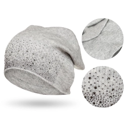Czapka beanie PETERSON damska z efektownym wzorem ciepła