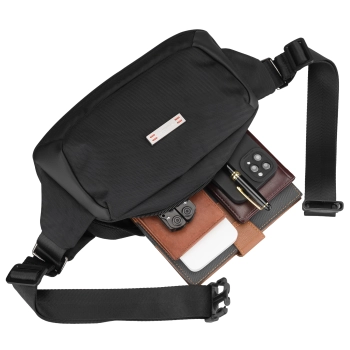 Saszetka miejska męska nerka na ramię z paskiem crossbody Peterson