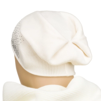 Czapka PTN HAT-01-7460 elegancka biała do noszenia zapach