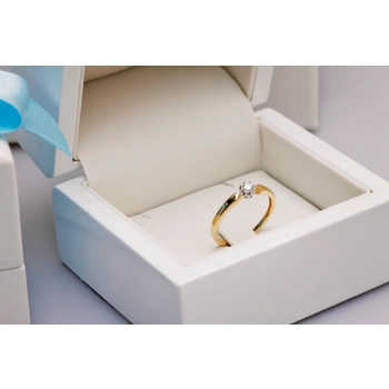 Pierścionek zaręczynowy brylantem 0,15ct złoto 750 Exclusive