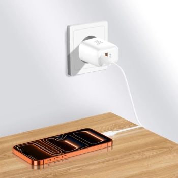 TECH-PROTECT NCA45W-GAN 2-PORT NETWORK CHARGER PD 45W / QC3.0 + TYPE-C CABLE WHITE