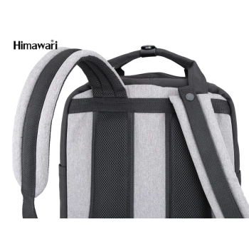 Pojemny sportowy plecak z miejscem na laptopa — Himawari