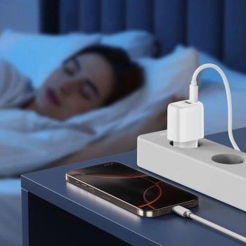 Ładowarka sieciowa Tech-Protect NCA30 PD 30W QC3.0 USB-A / USB-C + Kabel USB-C / USB-C 100cm - biała