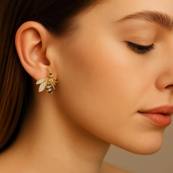 Kolczyki osy z diamentami w 18k złocie elegancka biżuteria