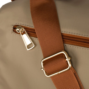 Damska listonoszka torebka Peterson na ramię z paskiem crossbody elegancka