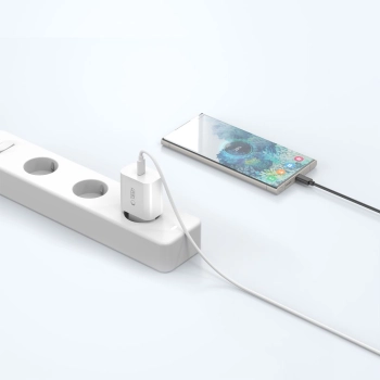 TECH-PROTECT NC20W 1-PORT NETWORK CHARGER PD20W + TYPE-C CABLE WHITE