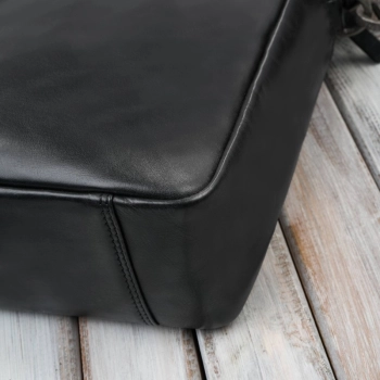 Torba męska na ramię do ręki skórzana na laptopa dokumenty A4 czarna pojemna Paolo Peruzzi SL-08-BL