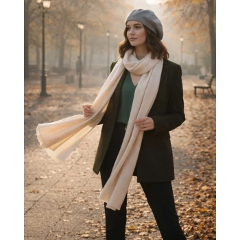 Elegancki beret do codziennego noszenia i stylizacji zapach