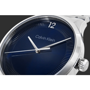 Zegarek Męski CALVIN KLEIN Iconic do codziennego noszenia